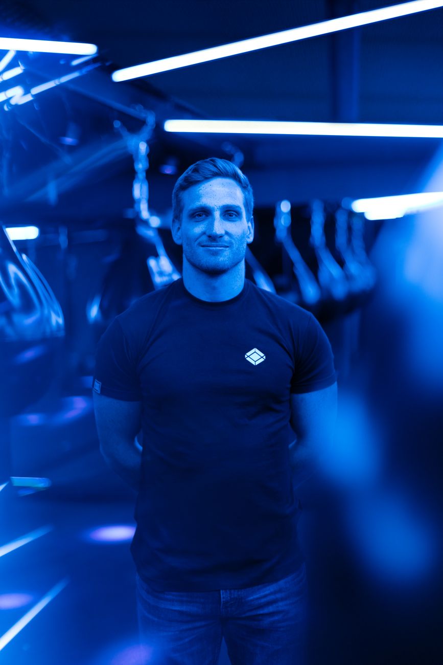 Dr. Aaron Volk